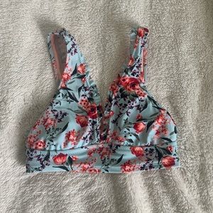 Cute bikini top